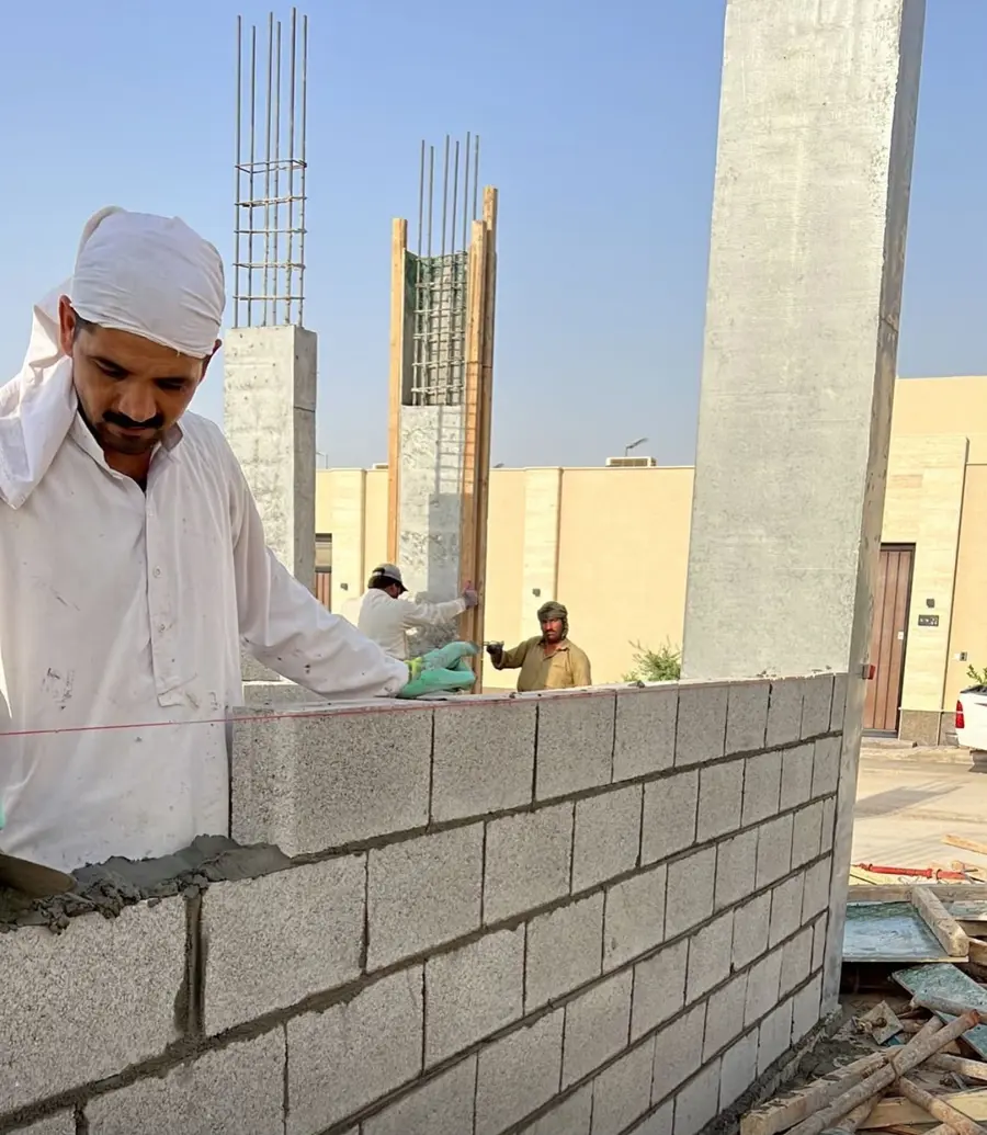 تنفيذ أعمال بناء البلوك